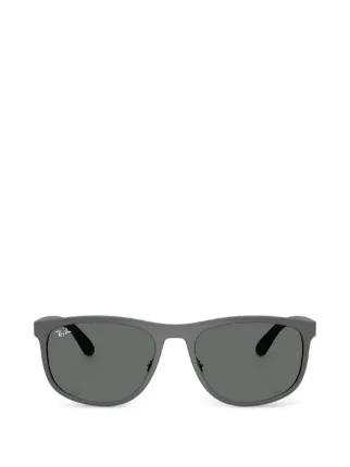 Ray-Ban