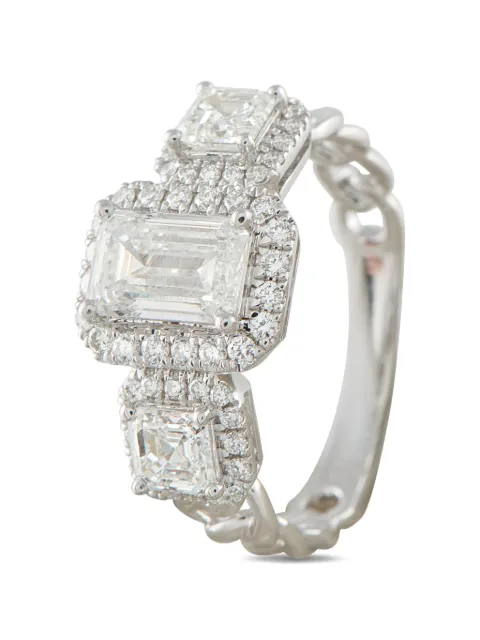 LB Exclusive diamond ring