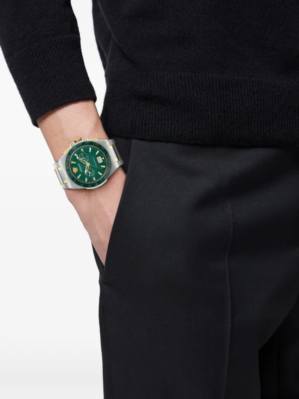 VERSACE メンズ腕時計 グリーン/ゴールド Versace グレカ 43mm 腕時計 | グリーン | FARFETCH JP