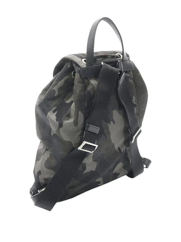 black cat mini backpack New! Available Now: Loungefly Black Cat Library Mini Backpack Exclusive   Only available at Booka-A-Million Buy      https://lgfly.shop/QzTak0u