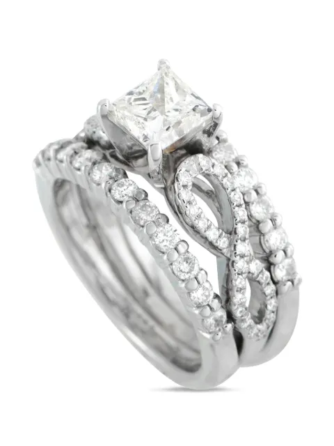LB Exclusive 14K white gold diamond ring