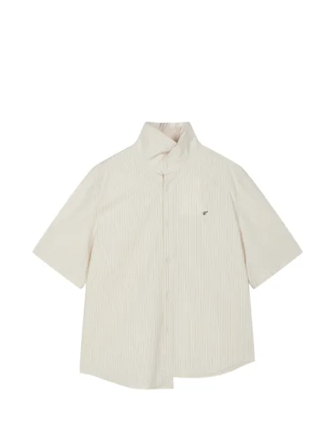 CROQUIS camisa con estampado de rayas diplomáticas y logo bordado