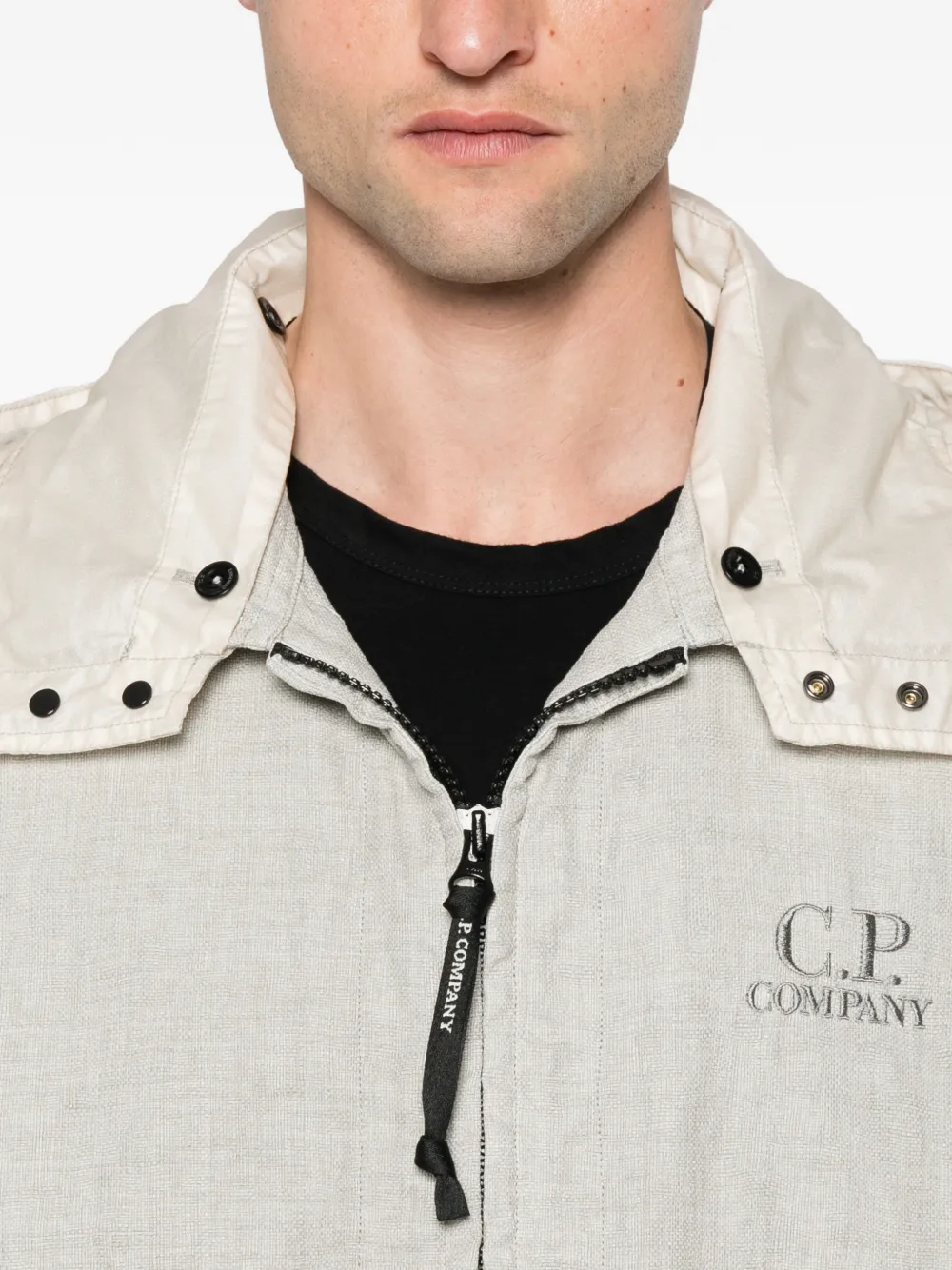 C.P. Company Jack met capuchon en vlakken Beige