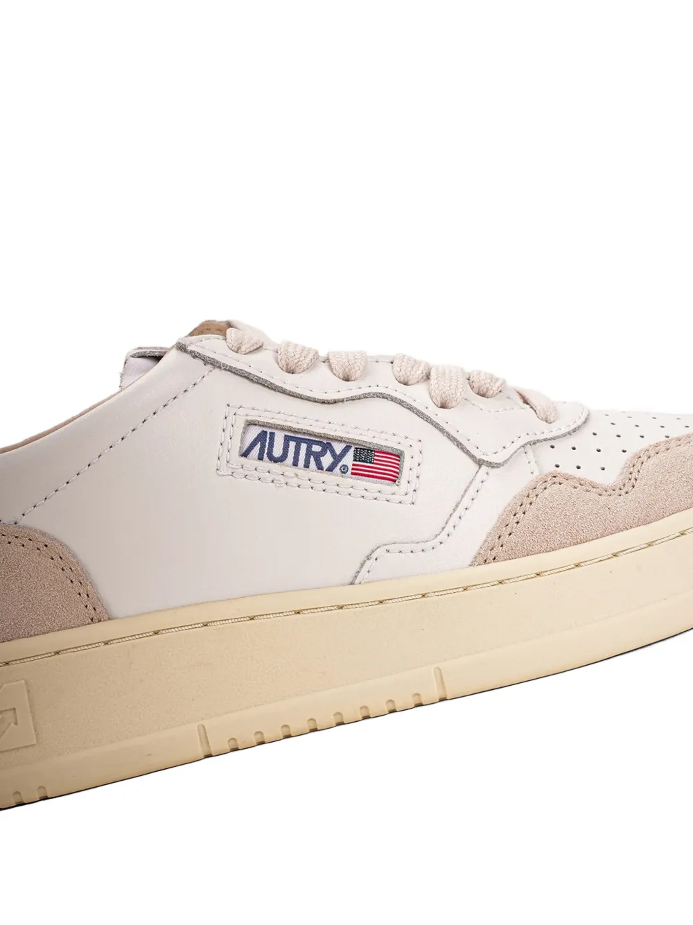 Autry perforated panelled sneakers Beige