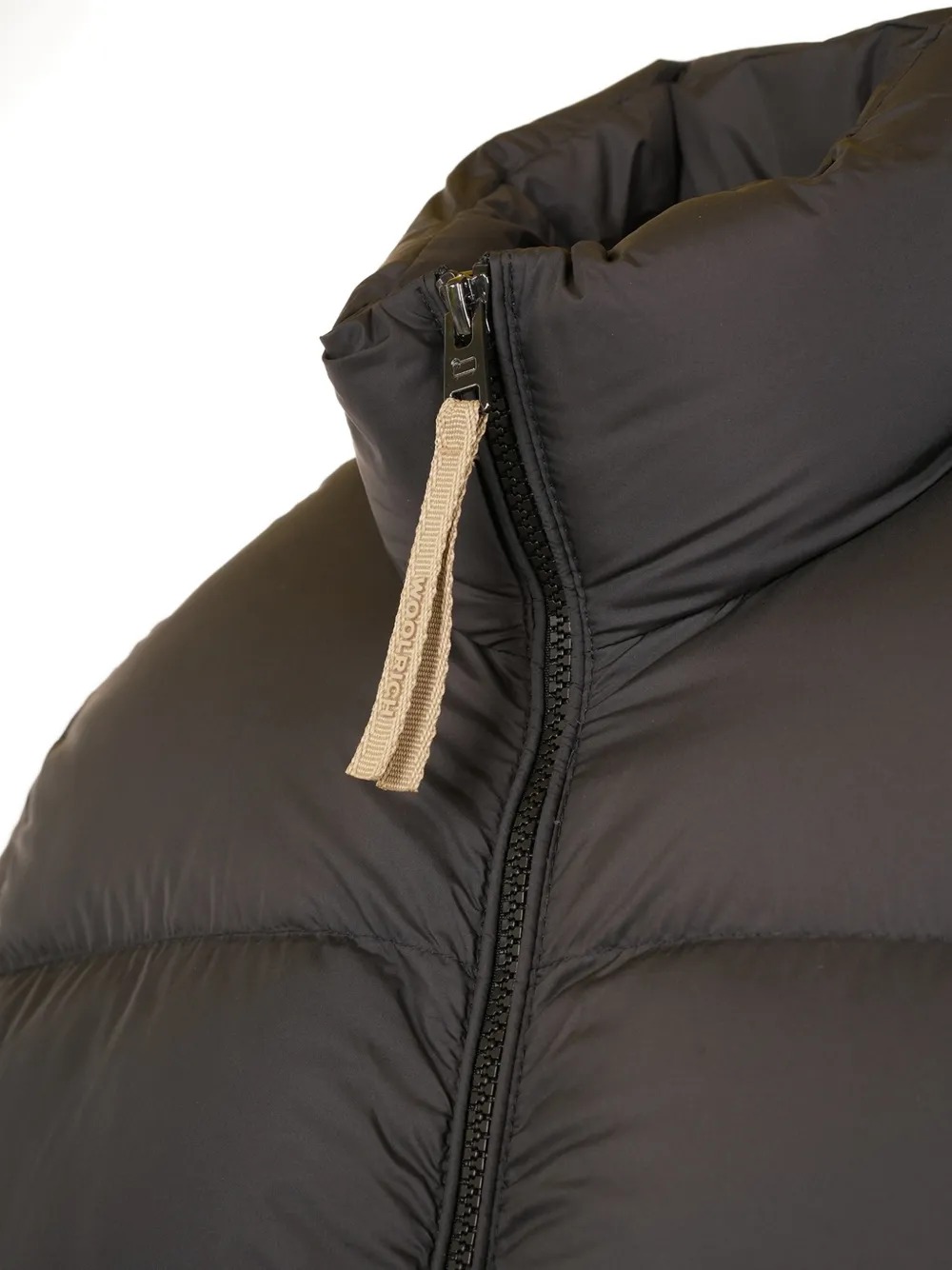 Woolrich Cloud Eagle gewatteerd jack Zwart