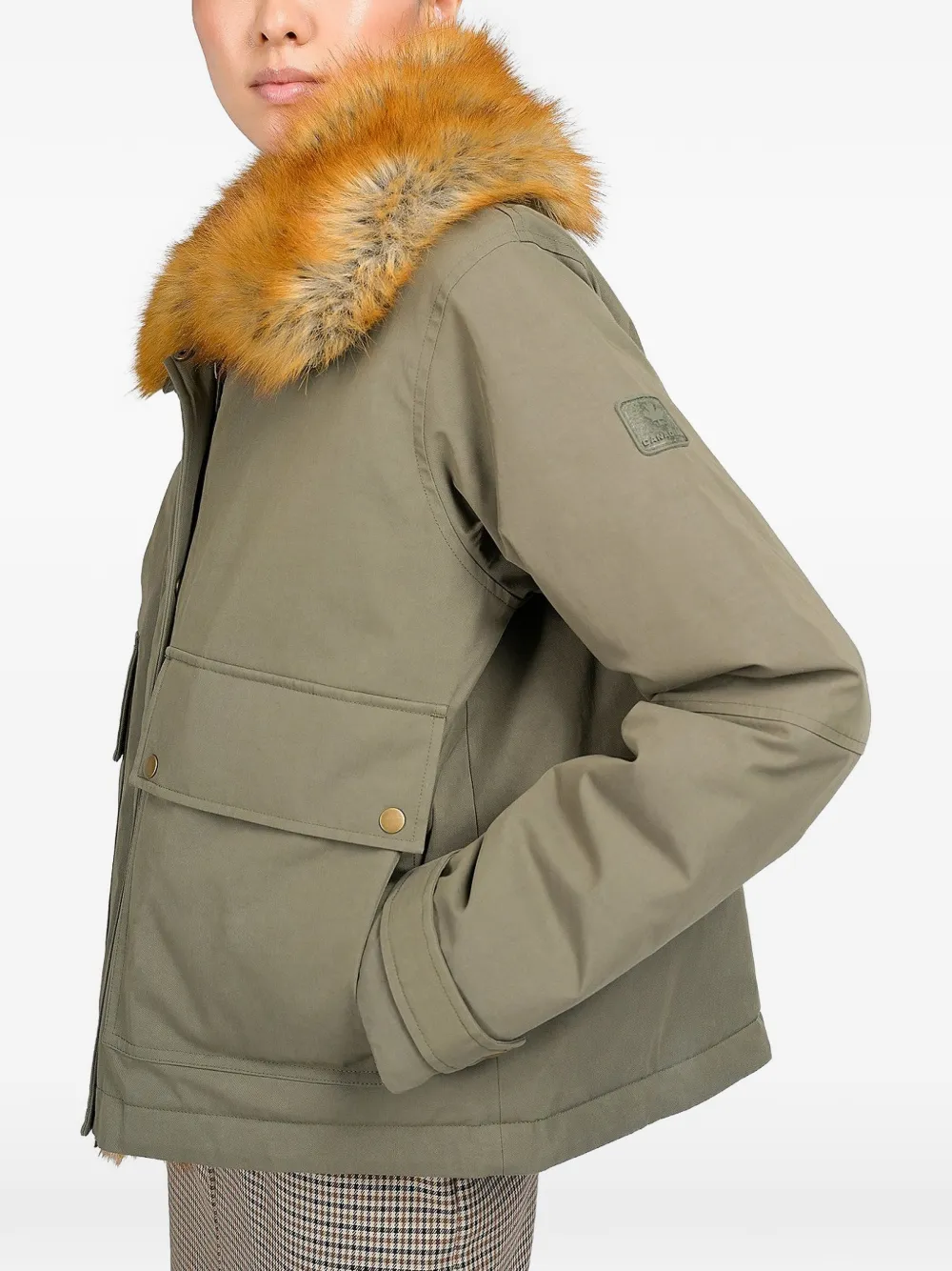 Canadian Makwa faux-fur collar pocket-detail coat Groen