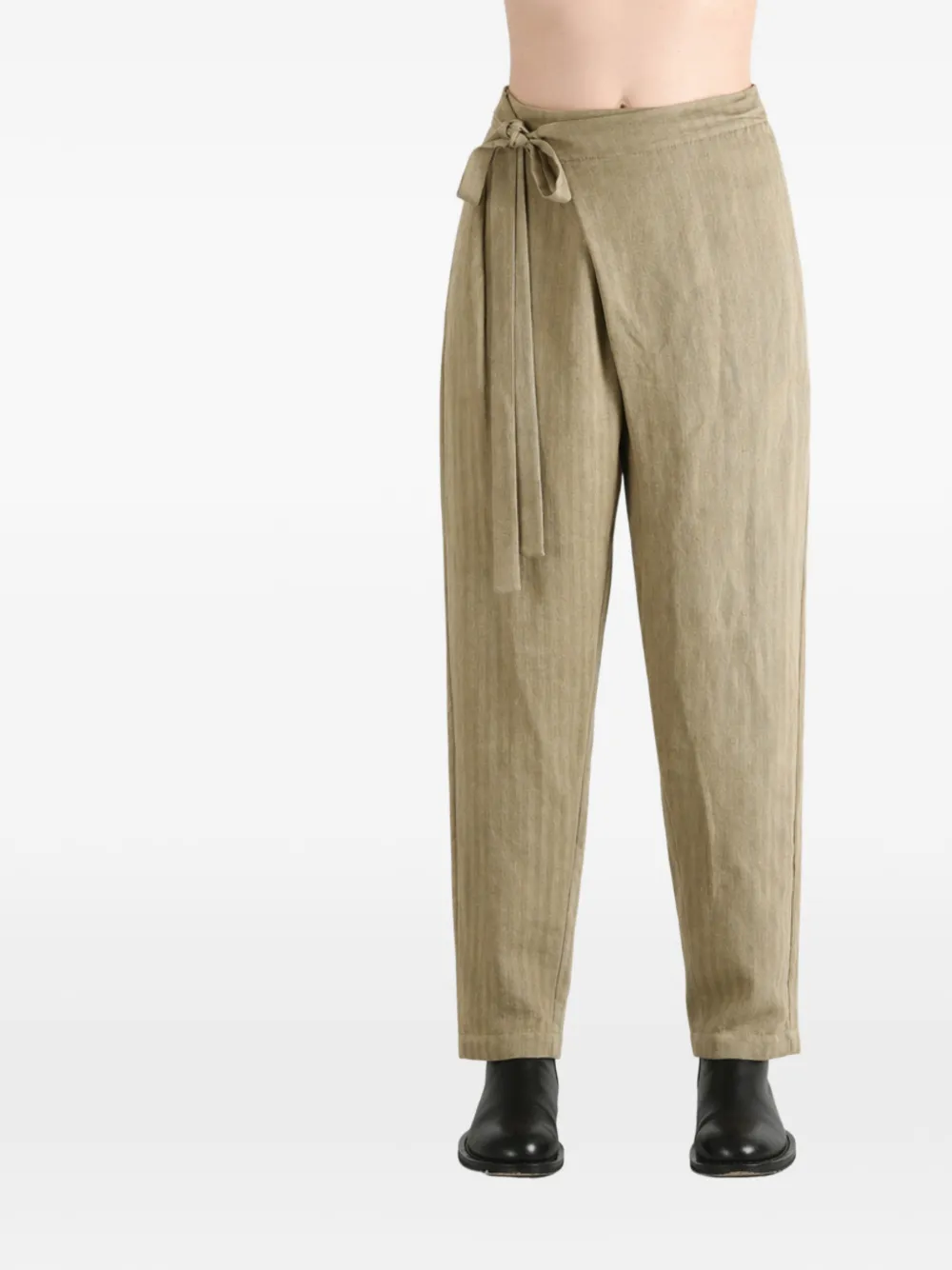 Uma Wang Broek met visgraat-patroon en wikkel-stijl Bruin