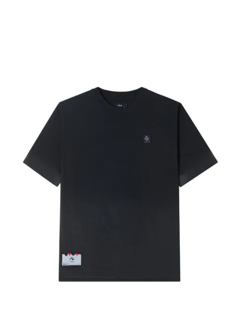 izzue spade-patch T-shirt