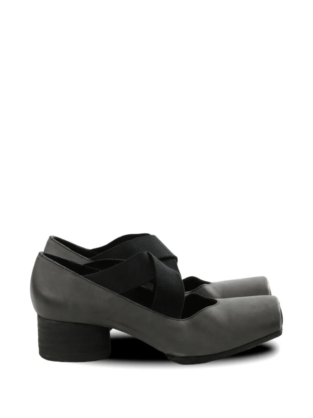 Uma Wang cross-strap pumps Grijs