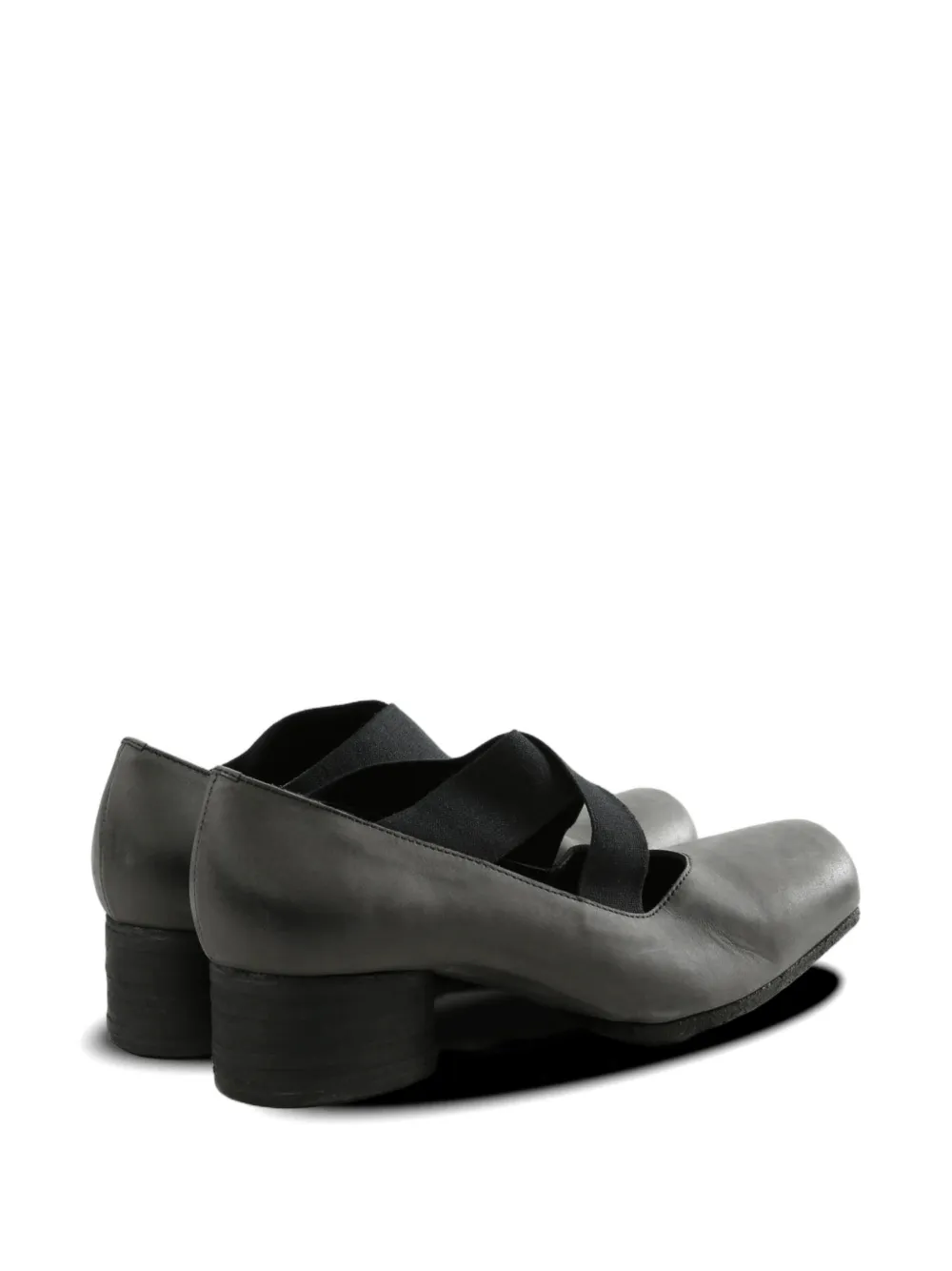 Uma Wang cross-strap pumps Grijs