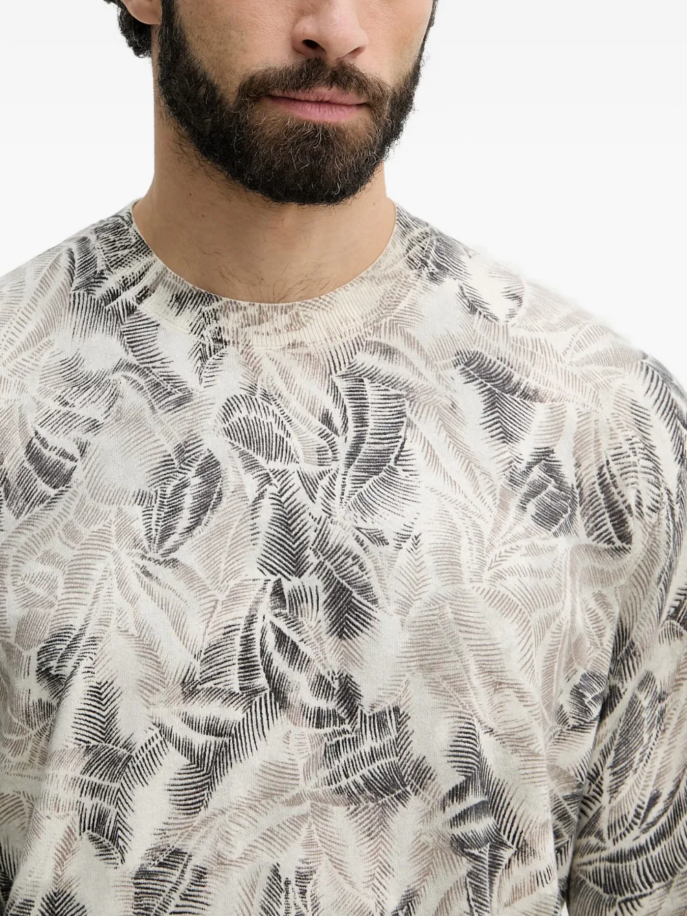 Armani Exchange Trui met bladerprint Beige