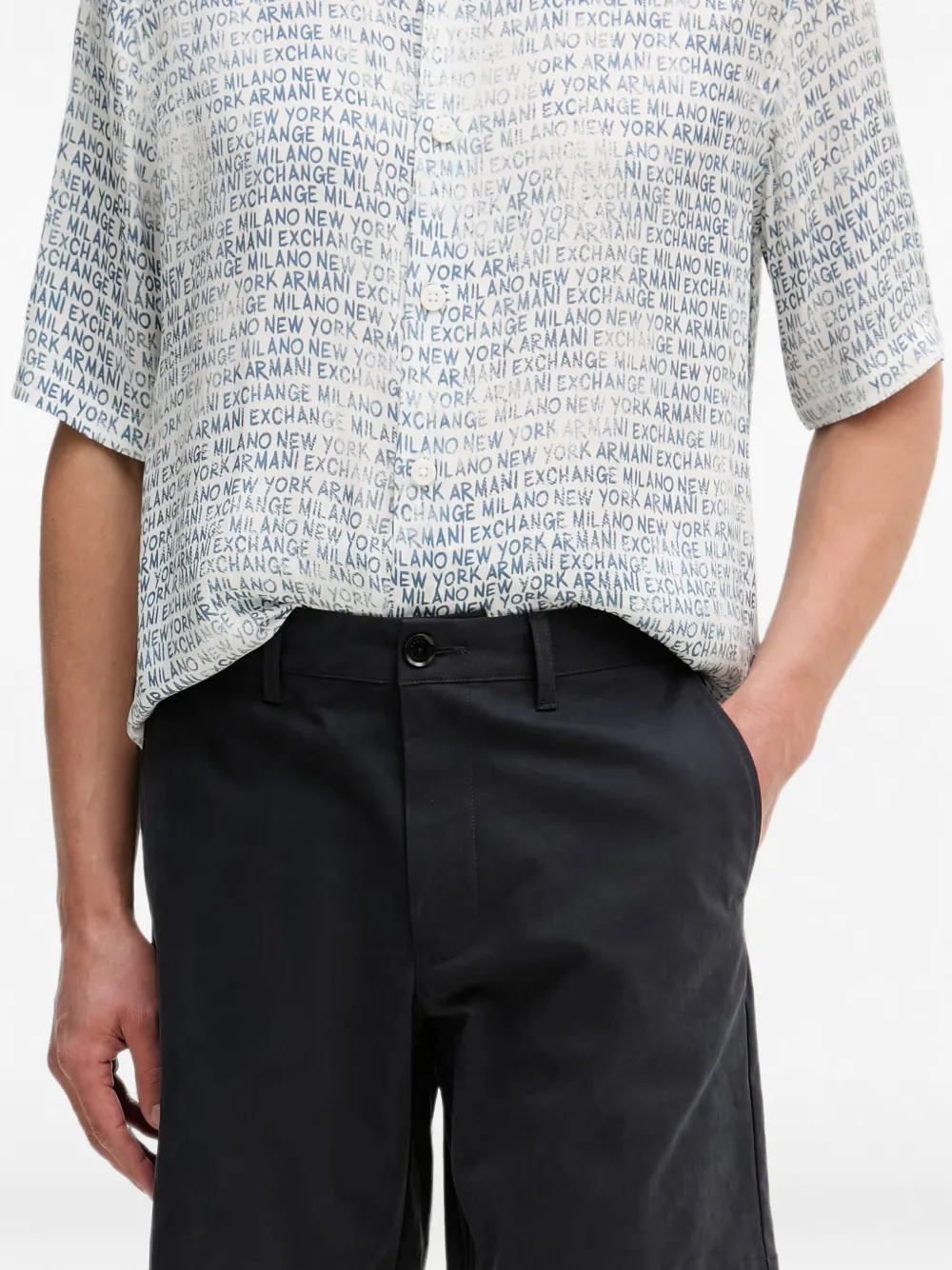 Armani Exchange Shorts met logoplakkaat Blauw