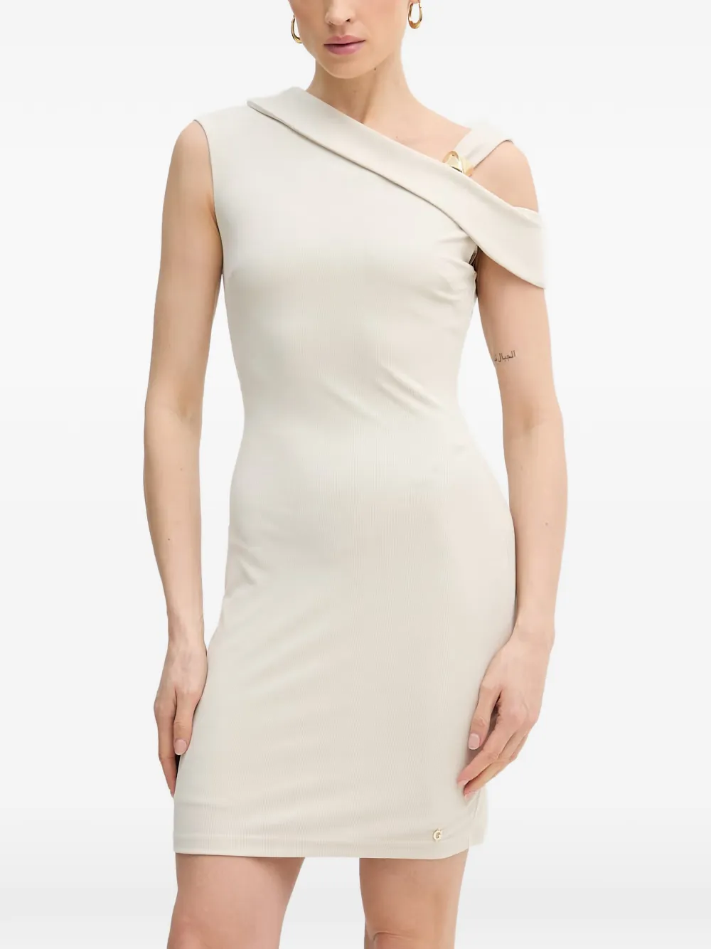 GUESS USA asymmetric-neck ribbed mini dress - Toni neutri