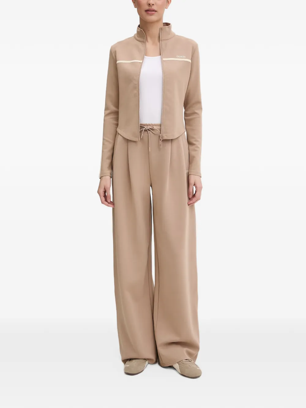 GUESS USA Jasmine geplooide trainingsbroek met zijstreep Beige