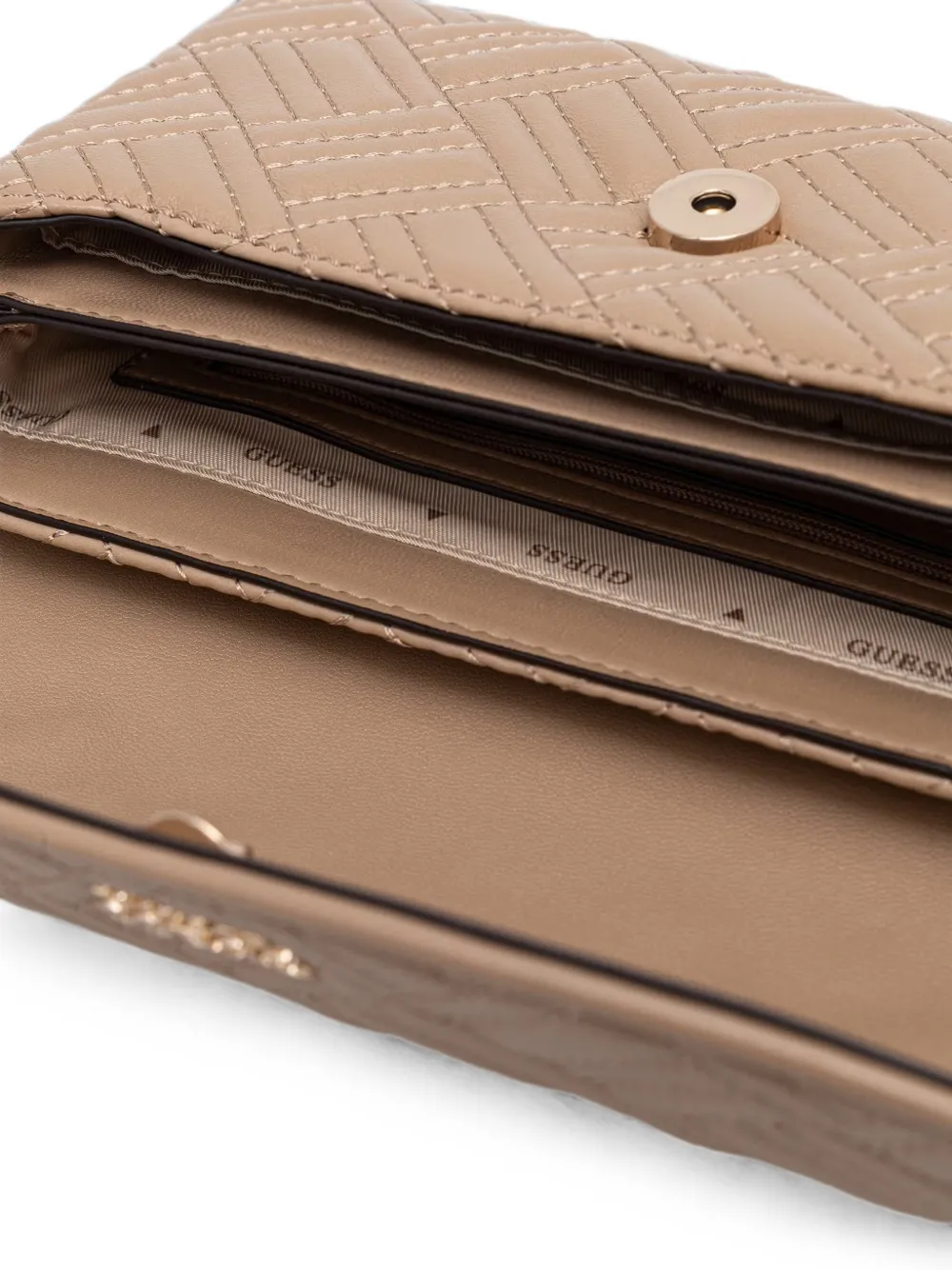 GUESS USA Sally gewatteerde schoudertas Beige
