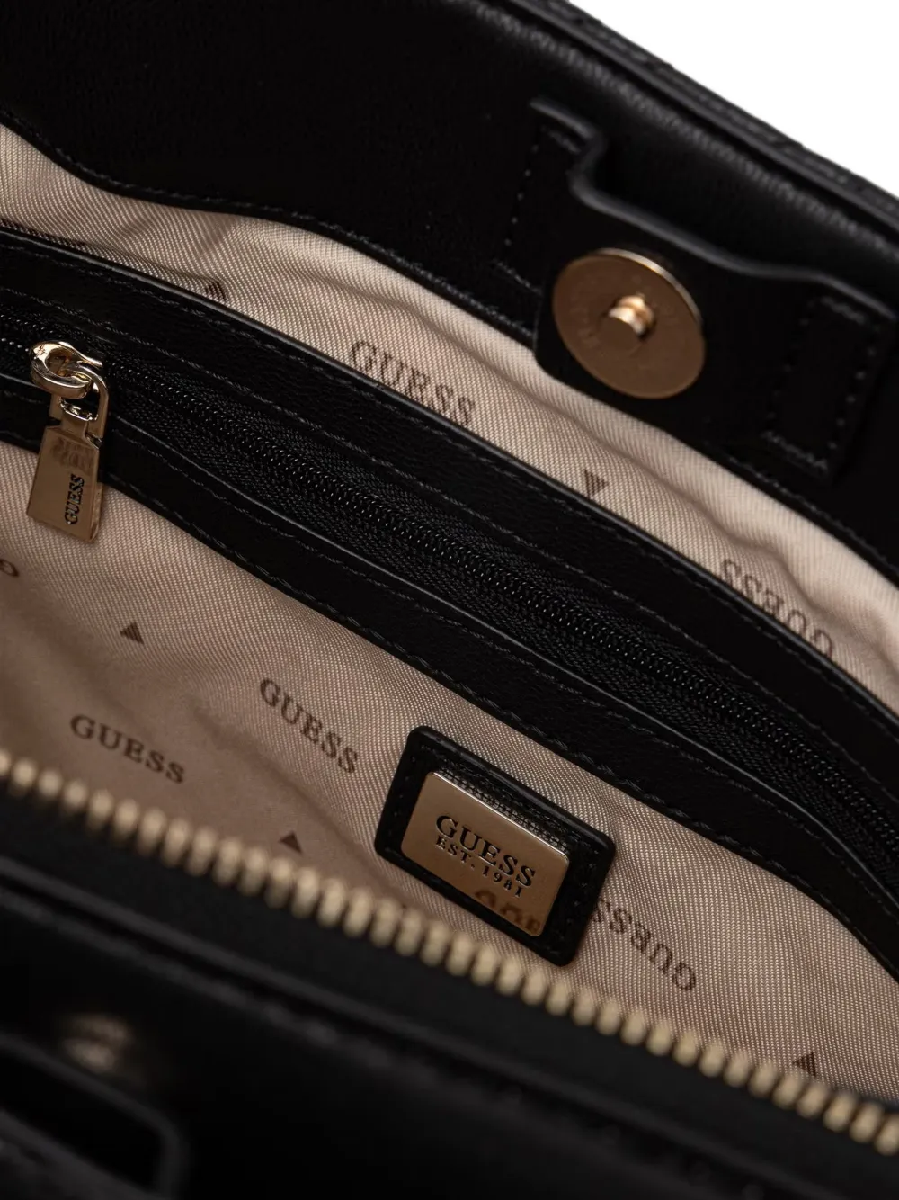 GUESS USA Sally gewatteerde shopper met logobedel Zwart