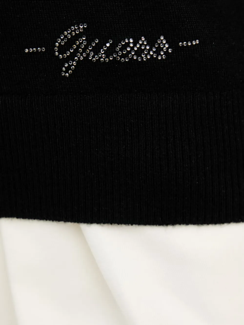 GUESS USA T-shirt verfraaid met stras en polokraag Zwart