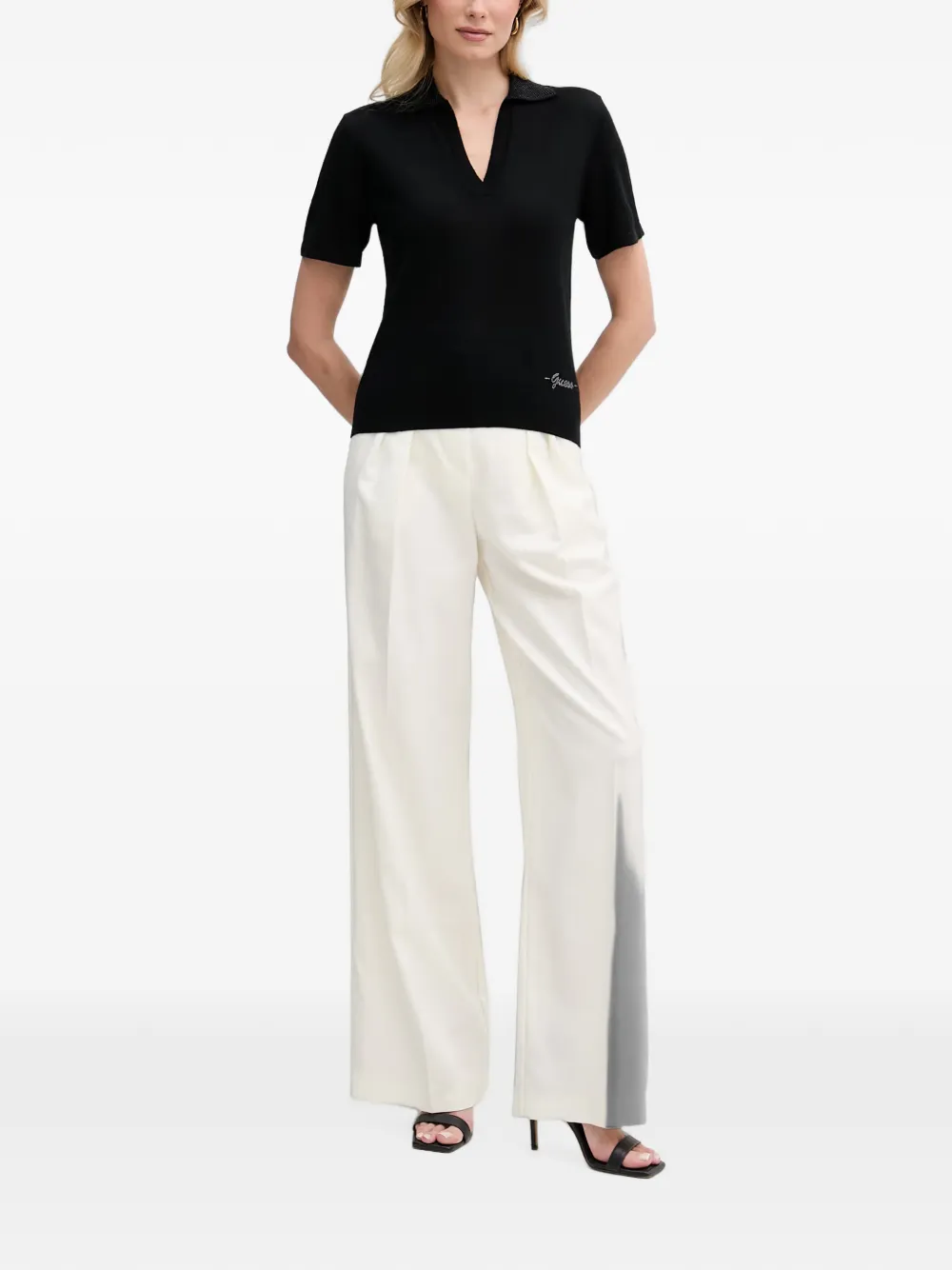 GUESS USA T-shirt verfraaid met stras en polokraag Zwart