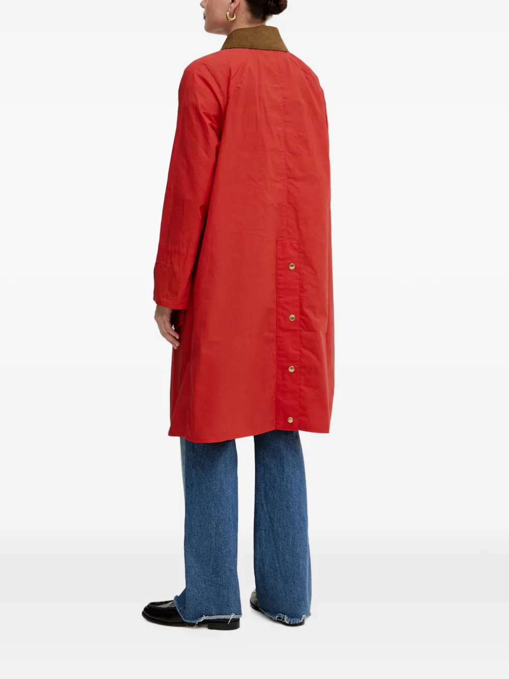 Barbour Jas met ribfluwelen kraag en raglan mouwen Rood