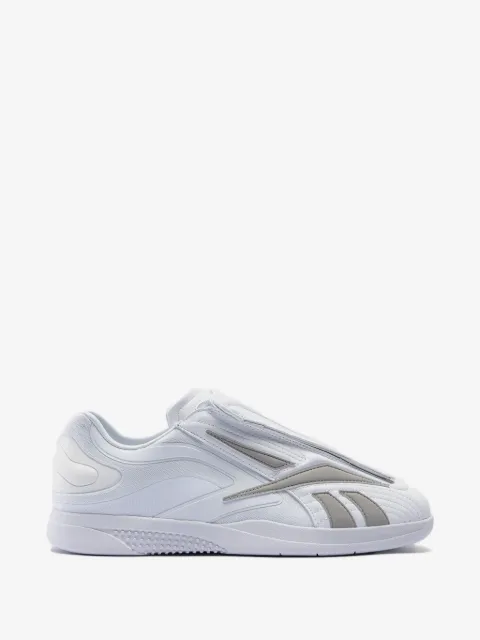 Reebok grey detail sneakers