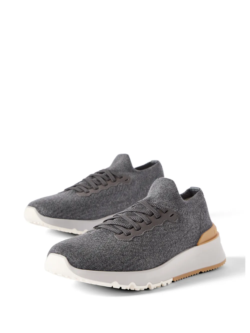 Brunello Cucinelli Katoenen gebreide en semi-gepolijste kalfsleren sneakers Grijs
