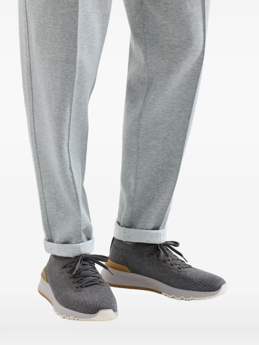 Brunello Cucinelli Katoenen gebreide en semi-gepolijste kalfsleren sneakers Grijs