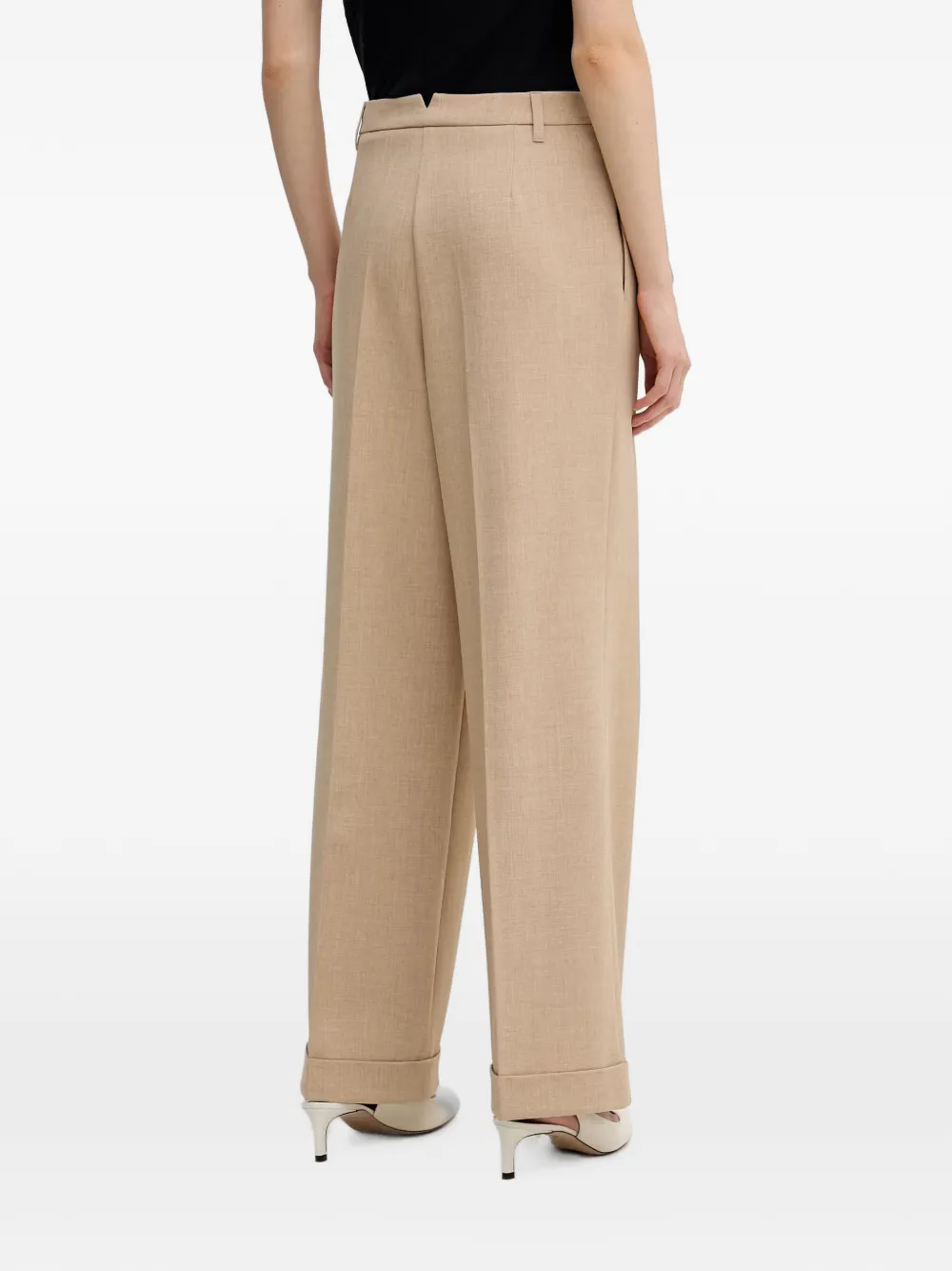 Marc Aurel Broek met geplooid detail en omgeslagen pijpen Beige