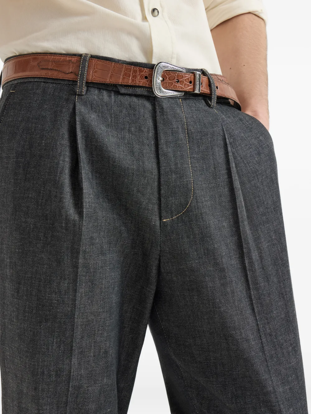 Brunello Cucinelli Lichtgewicht denim broek met plooien Blauw