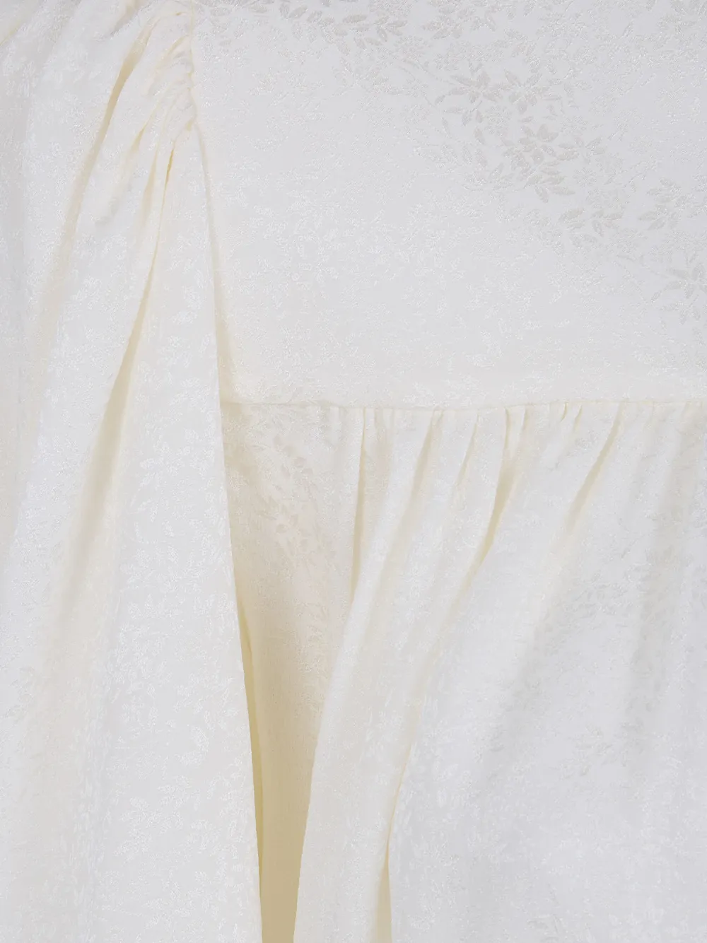 Chloé Minimal blouse met gesmockt detail Beige