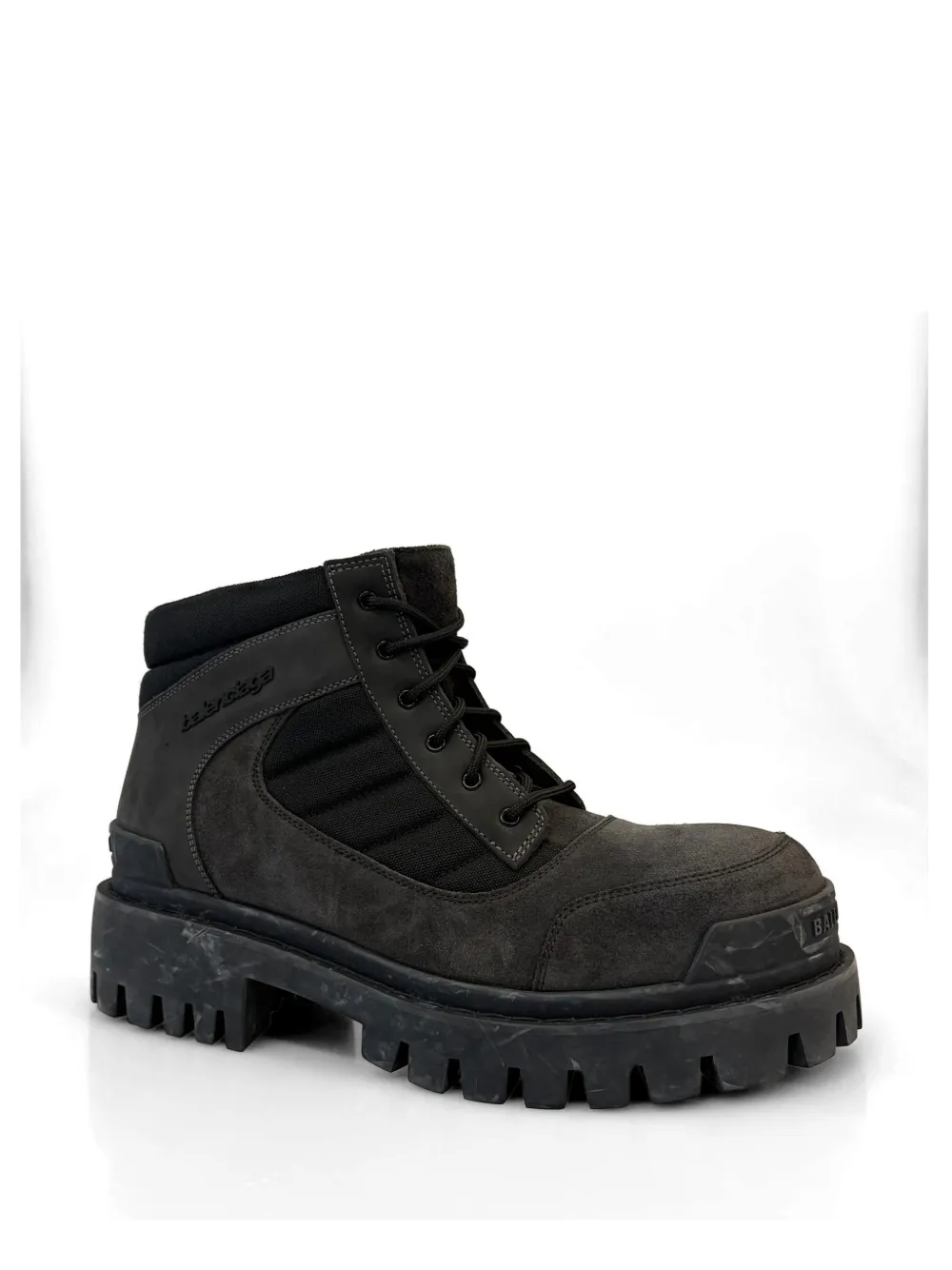 Balenciaga lace-up combat boots Grijs