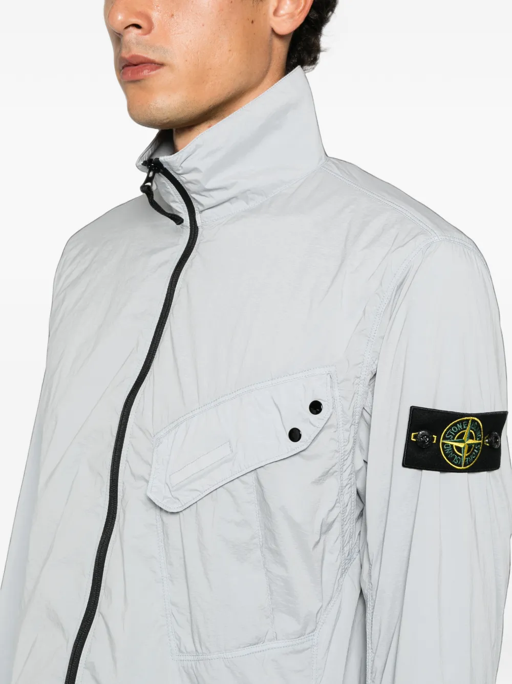 Stone Island logo-patch overshirt Grijs