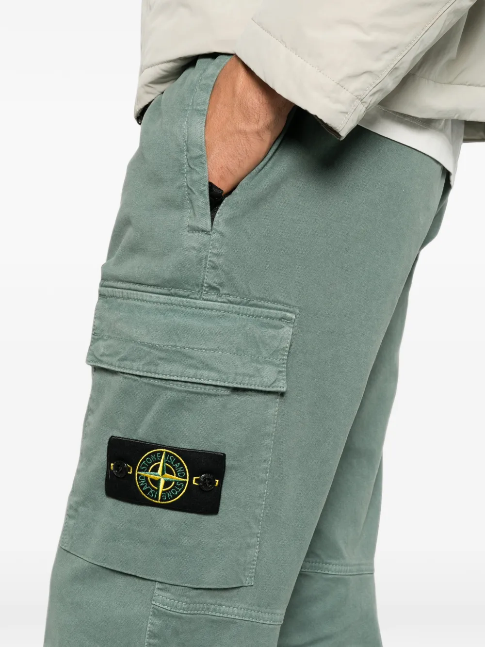 Stone Island Cargo broek met logopatch Groen