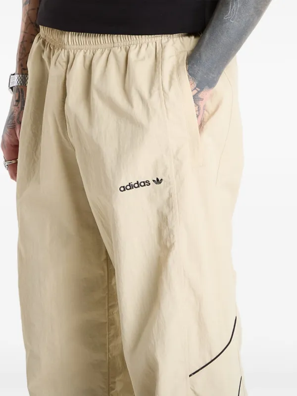 Adidas カットライン トラックパンツ | ニュートラル | FARFETCH JP