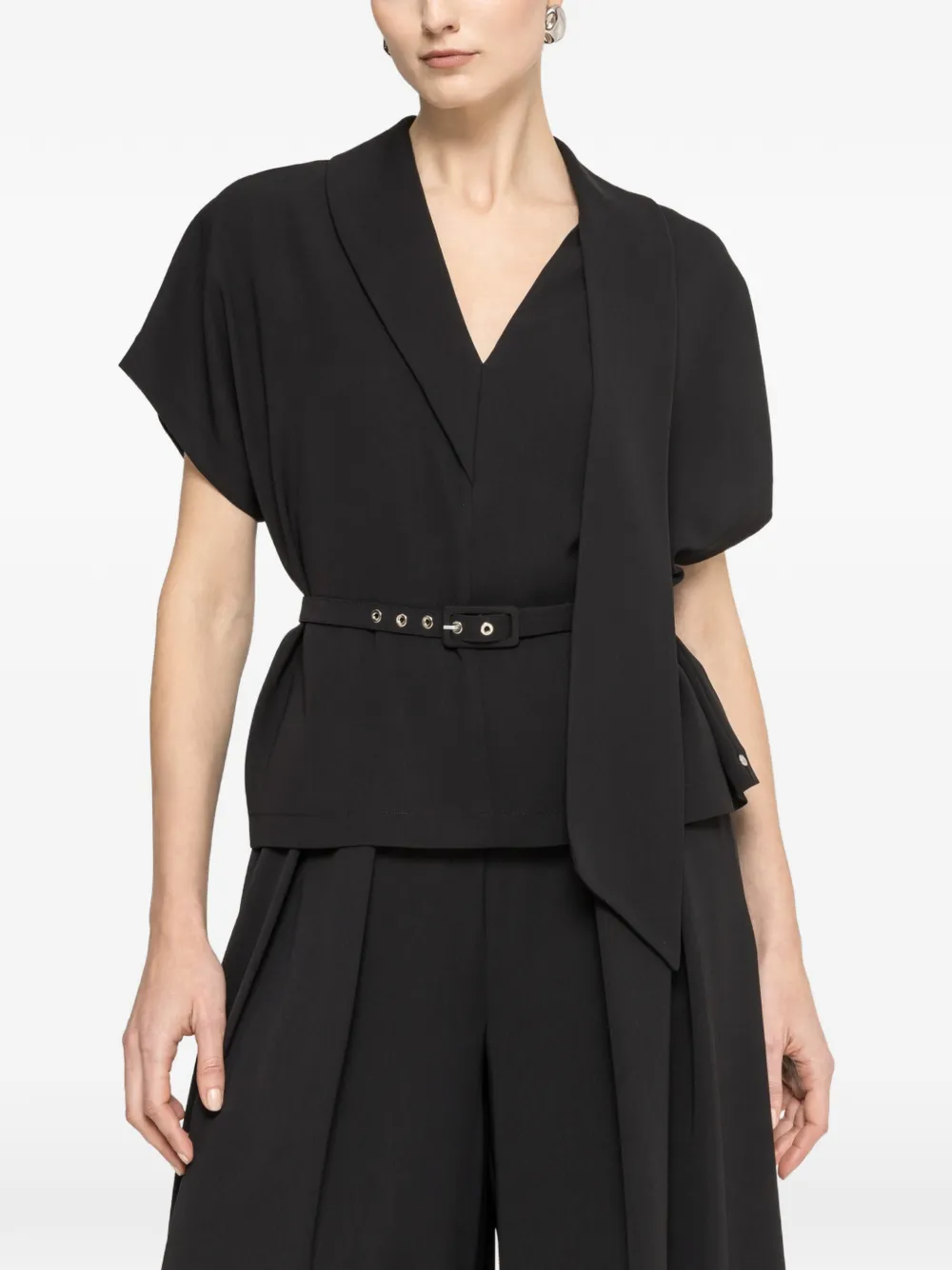 NISSA belted V-neck top - Nero