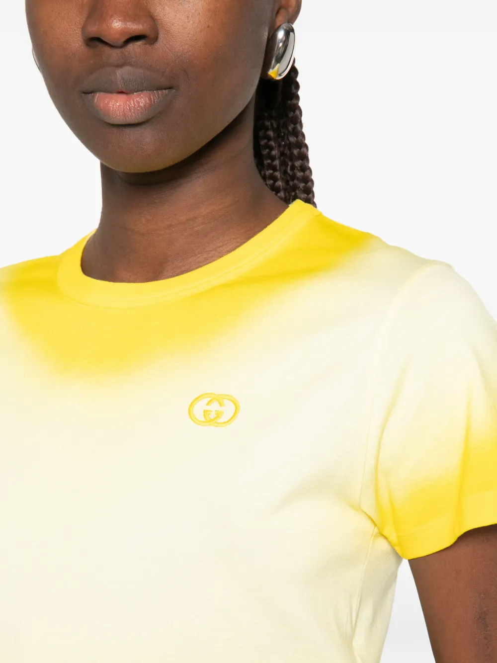 Gucci T-shirt met ombré logo Beige