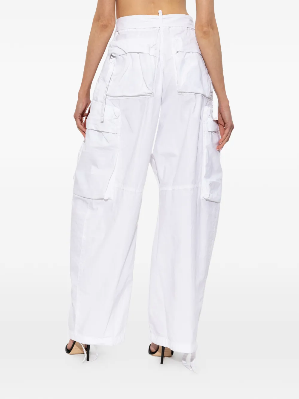 DSQUARED2 Broek met cargo zak en ceintuur Wit