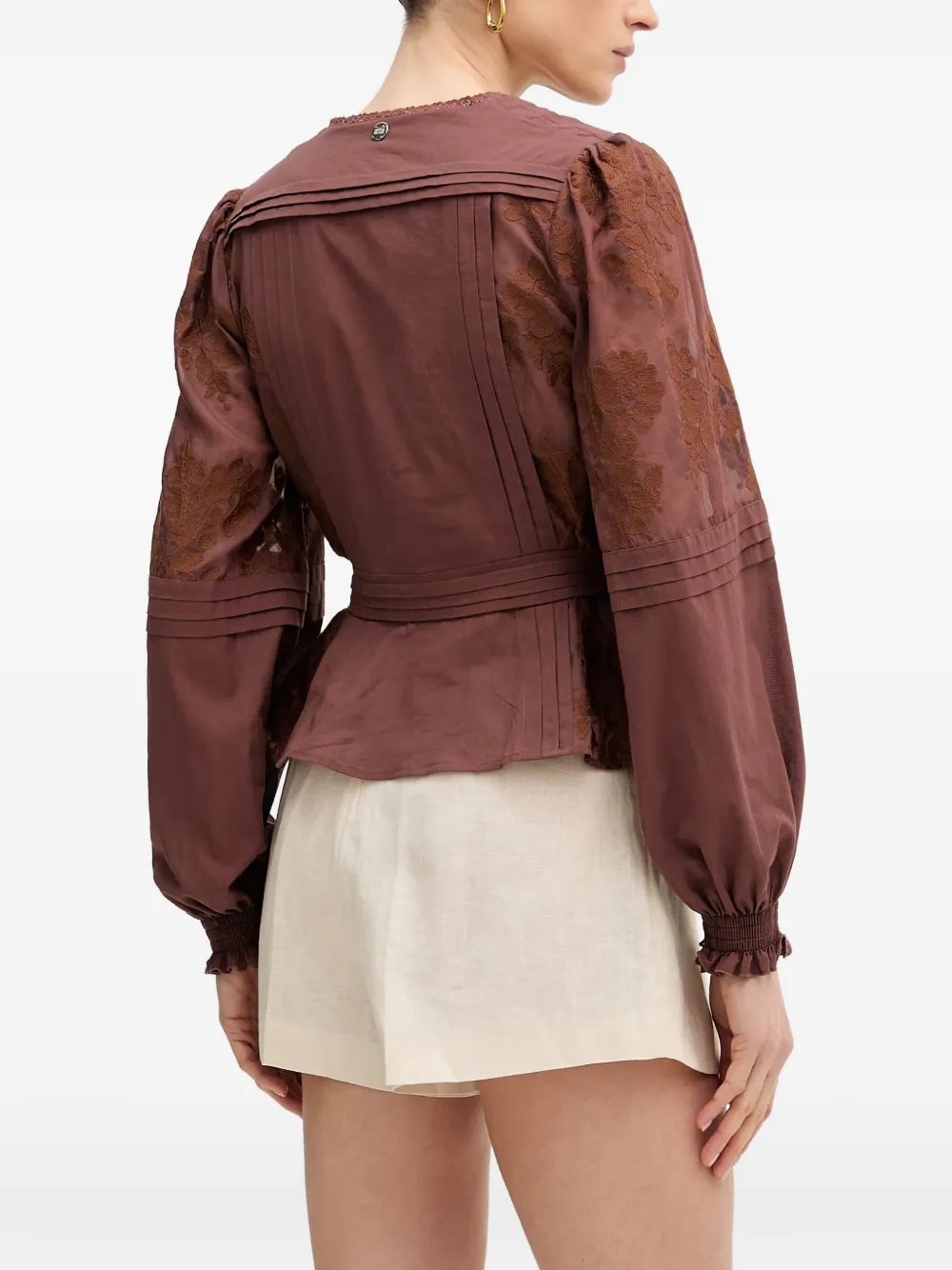 Silvian Heach Blouse met geborduurd pintuckdetail Bruin