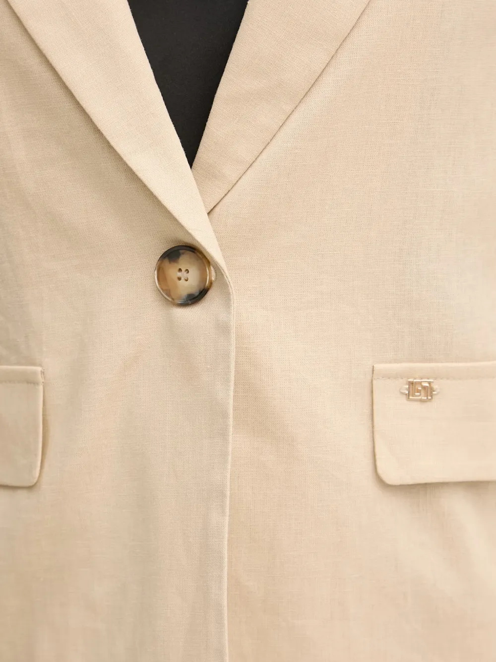 Gaudi Blazer met enkele rij knopen en gekerfde revers Beige