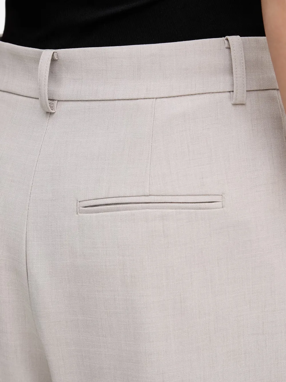 Sisley Pantalon met geplooid detail Beige