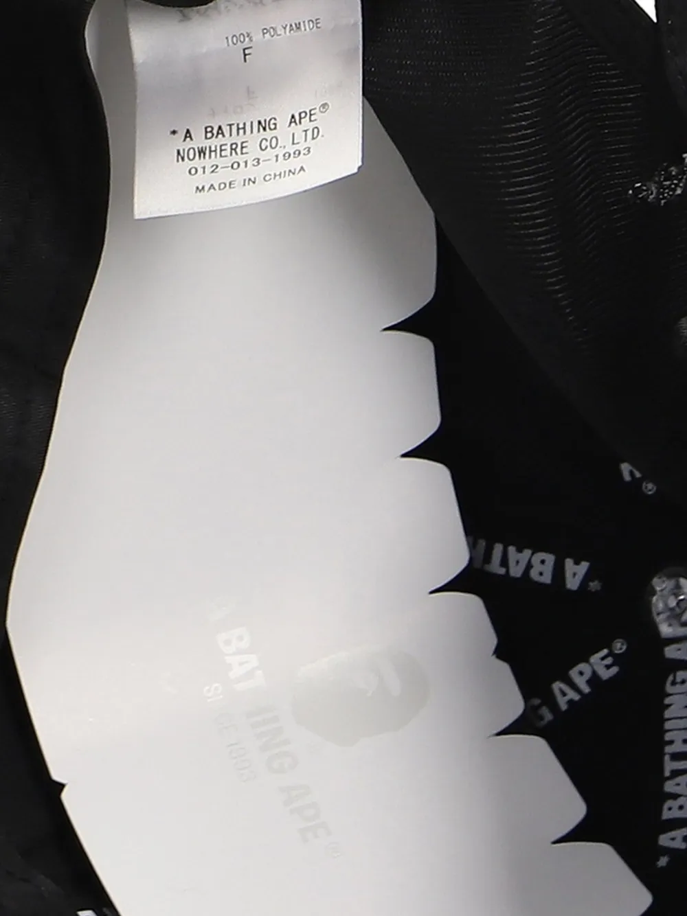 A BATHING APE Head honkbalpet met geborduurd logo Zwart