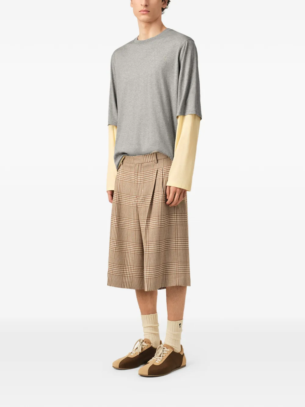 AMI Paris Wollen Prince of Wales geruite shorts Beige