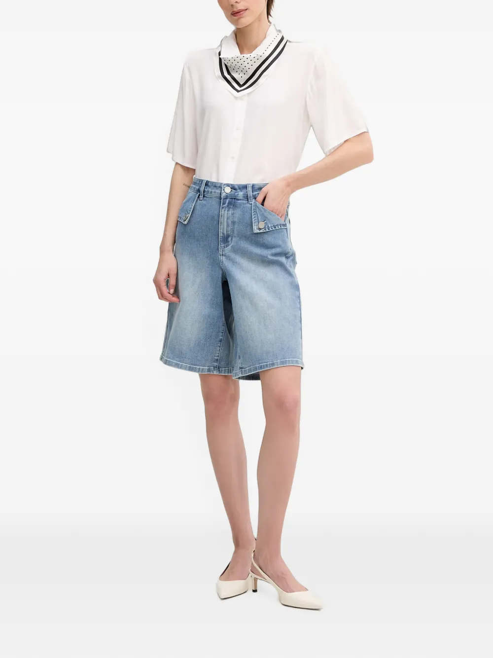 Joseph Ribkoff Shorts met knoopdetail Blauw