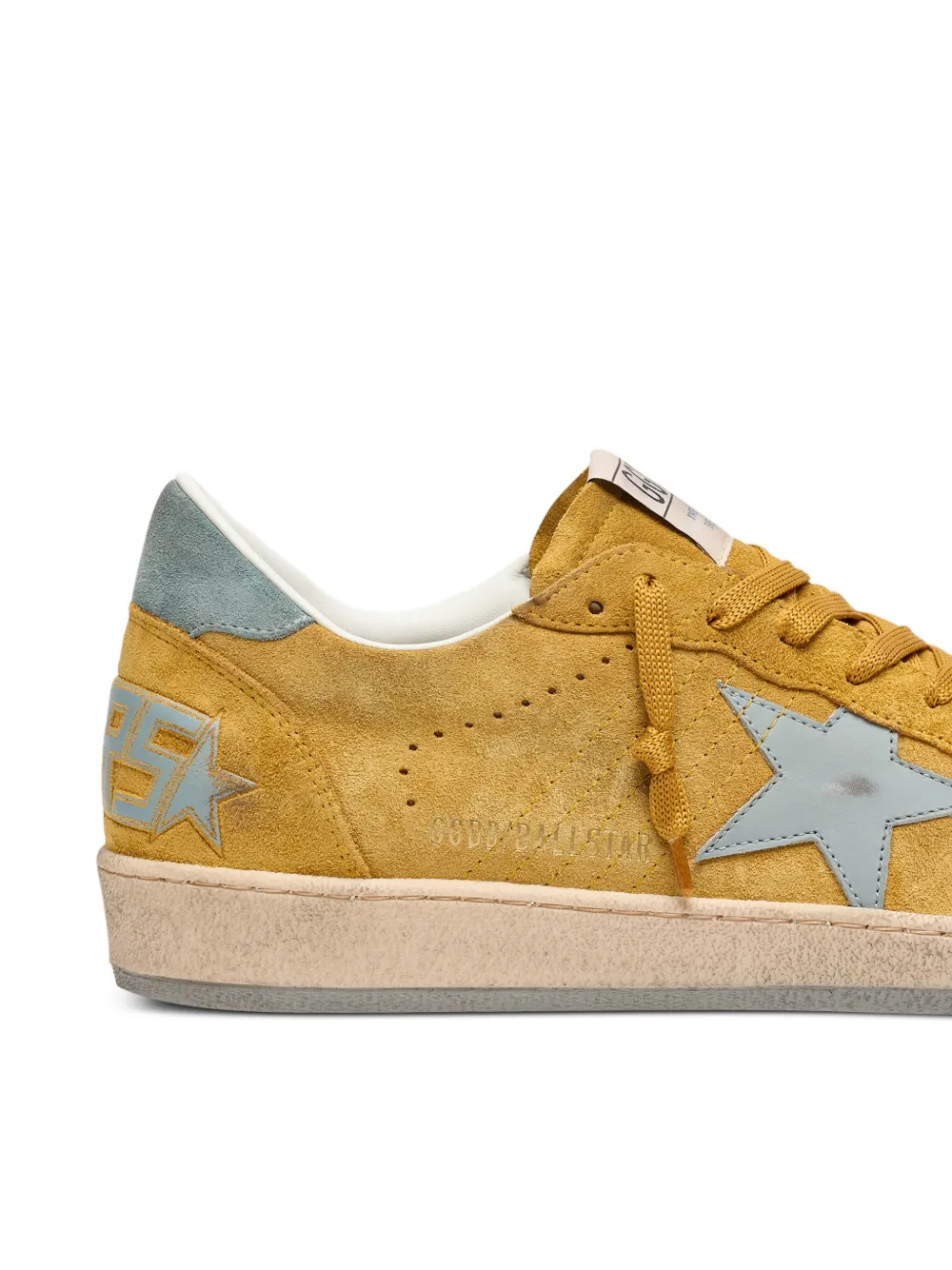 Golden Goose Ball Star suède sneakers met leren ster en lichtblauwe suède hiellus Geel