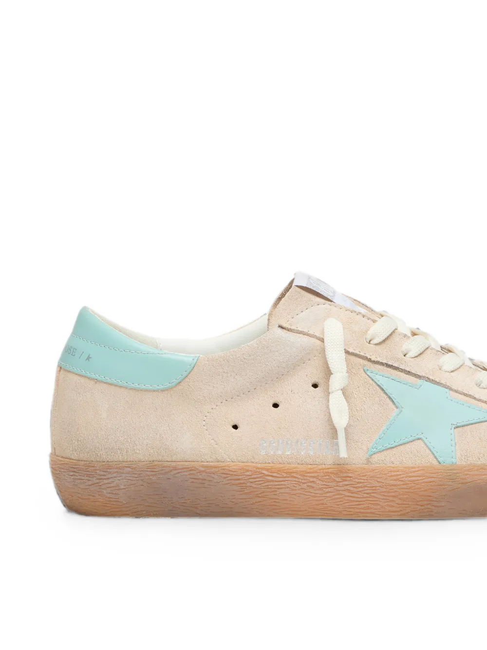 Golden Goose Super-Star beige suède sneakers met aqua-groene ster