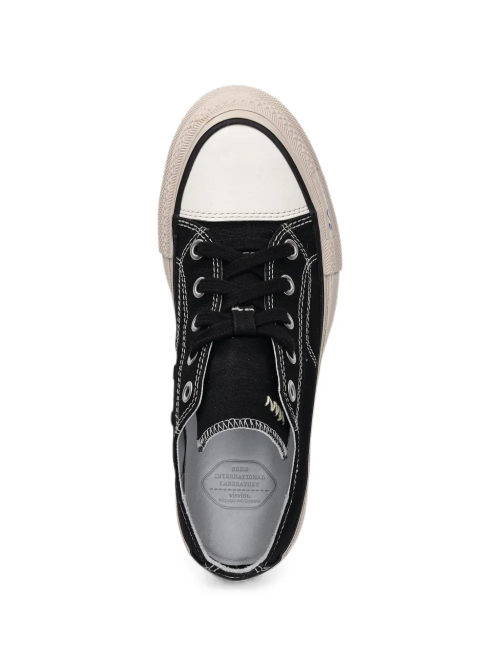 visvim Sneakers met contrasterende stiksels en logoprint Zwart