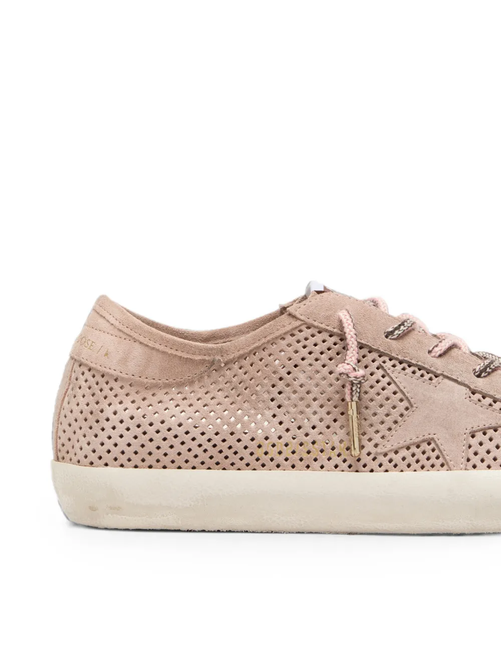 Golden Goose Super-Star LTD suède sneakers met geperforeerde details en ster Roze