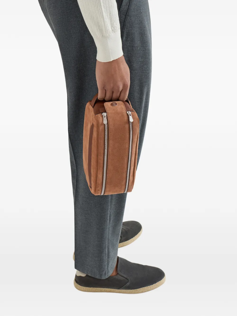 Brunello Cucinelli Suède en buffelleren toilettas met dubbele rits Bruin