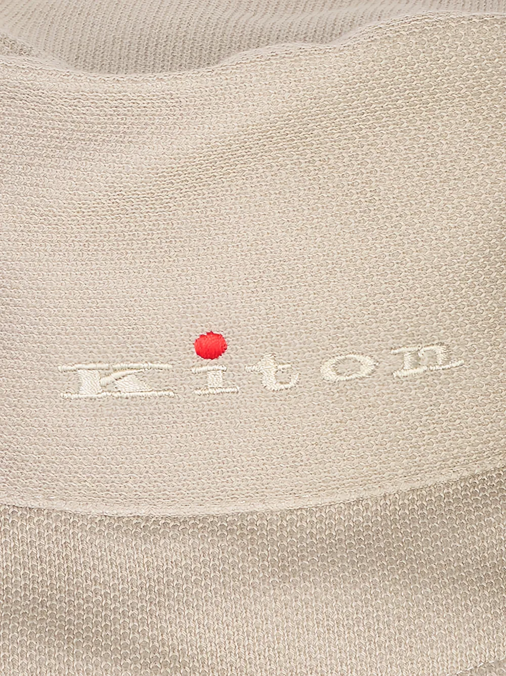 Kiton Vissershoed met geborduurd logo Beige
