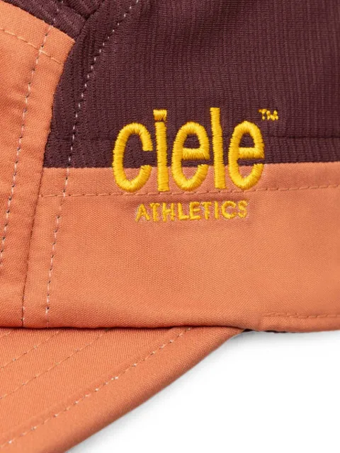 Ciele GOCap Carbon RCC logo-embroidered panelled cap