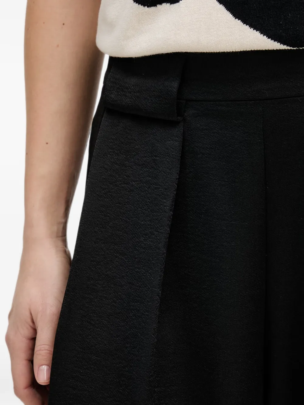 DKNY Palazzo plooibroek met elastische tailleband Zwart